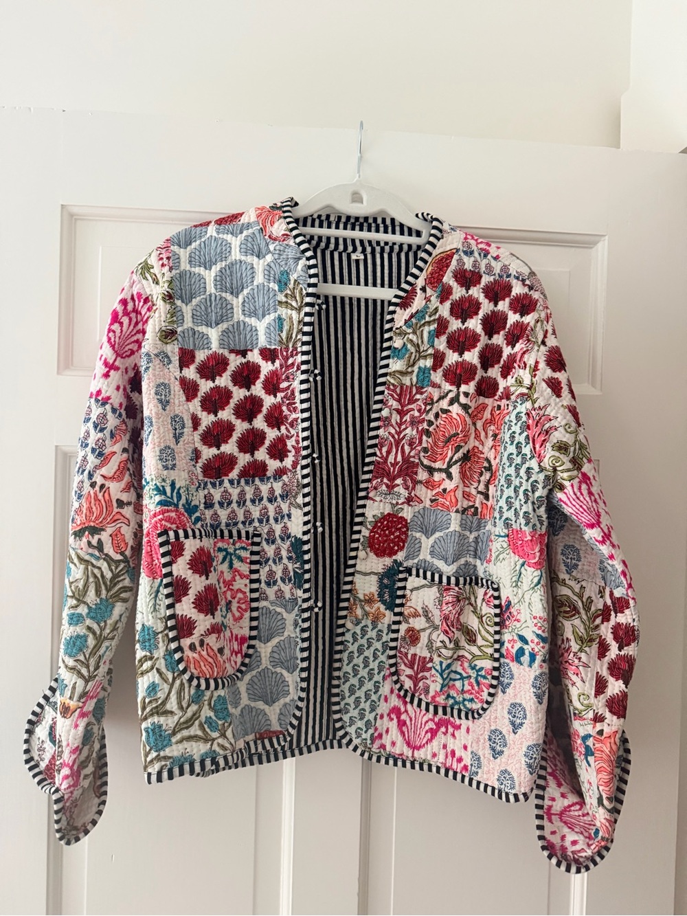 Patchwork - REVERSIBLE Floral Quilted Jacket - Multicolor